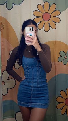 Graduation Party Fits, Fran Fine Inspired Outfits, Short Jean Dress Outfit, How To Style A Jean Dress, Jean Dress Outfit Ideas, Young Miko Concert Outfit, Jean One Piece Outfit, Ways To Style Dresses, Dresses Over Jeans