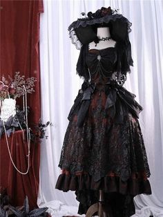 Gothic Dresses Victorian, Devilcore Outfits, Goth Victorian Dress, Vampire Fashion Aesthetic, Vampire Core Outfits, Red Gothic Dress, Gothic Ball Gown, Victorian Gothic Dress