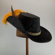 Crushed Velvet Cavalier - Black / Antique Gold / Butterscotch and Blac – Tall Toad Vintage Ceremonial Costume Hat With High Crown, Plastic Crown, Hat Business, Dr Teeth, Sea Fashion, Nautical Aesthetic, Imperial Fashion, 17th Century Fashion, Pirates Life