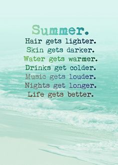 a poster with the words summer written in different languages on it, along with an ocean background