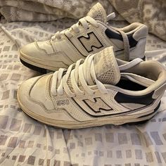 New Balance 550 white and cream trainers
4 U.S in Men’s
5.5 U.S in women’s
Message before buying to take off boosting or get refunded 
 #casual  #workout New Balance 550 White, Cream Trainers, Balance 550, Men's Sneakers, New Balance, Cream, Sneakers, White