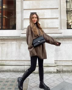 Chic Sporty Outfits, Winter Date Night Outfits, Autumn Outfits, Street Style Winter, Warm Outfits, Sporty Outfits