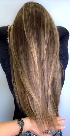 Beautiful Hair Color Ideas, Brunette Hair With Highlights, Hair Color Light Brown, Beautiful Hair Color, Brown Hair Balayage, Light Hair Color, Highlights Brown Hair