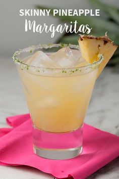 A drink you can indulge in! Skinny Pineapple Margarita from EatingWell. Bartender Skills, Pineapple Margaritas, Pineapple Margarita Recipe, Boat Drinks, Recipe Appetizers, Spicy Candy, Pineapple Margarita, Party Drinks Alcohol, Healthy Appetizer Recipes