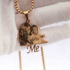 Create a lasting memory with this custom photo necklace. The perfect way to capture a special moment, this necklace features a customized picture nameplate pendant with a durable stainless steel chain. Show your loved one how much you care with this beautiful memory jewelry. Personalized Gold Jewelry For Memorial, Photo Pendant Gold, Keepsake Pendant Jewelry With Name, Personalized Gold Charm Necklaces For Memorial, Personalized Memorial Pendant Necklace, Matching Necklaces For Couples, Picture Pendant, Kids Memories, Visa Card