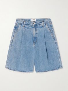 Inspired by tailoring, AGOLDE's 'Ellis' shorts are detailed with sharp pleats along the front. They're made from denim comprised of soft Lyocell and 30% recycled cotton and have a wide-leg shape. Pleated Denim, 80s Outfit, Outfit Check, Dress Flats, Swimsuit Dress, Denim Short, Sports Suit, Ski Wear, Everyday Wardrobe