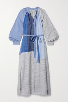 lemlem's 'Makeda' dress is made by local Ethiopian artisans from color-blocked cotton-blend. It's designed with voluminous blouson sleeves, a removable waist tie and generous side slits.<br><br>This product supports Craft and Community. Find out more about NET SUSTAIN <a href="https://www.net-a-porter.com/en-gb/campaigns/net-sustain">here.</a> Denim Maxi Shirt Dress, Net Sustain, Nye Outfits, Color Block Dress, Dress Flats, Maxi Dress Blue, Kimonos, Cotton Dress, Skirt Top