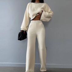 Winter Outfit Pants, Knitted Leggings Outfit, Knitted Pants Outfit, Beige Pleated Pants, Matching Pants And Top Set, Knit Set Outfit, Sweater Set Outfits, Knit Pants Outfit, Two Piece Sweater Set