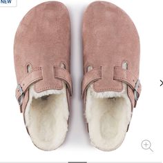 Super Cute New Never Worn! This Color Sold Out Fast Winter Clogs With Suede Lining And Round Toe, Winter Suede Lined Round Toe Clogs, Sheepskin Clogs With Leather Footbed And Round Toe, Sheepskin Clogs, Shearling Clogs, Birkenstock Boston Shearling, Boston Shearling, Darn Tough Socks, Birkenstock Mules