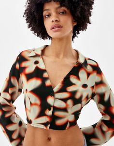 Shirts and blouses - Woman | Bershka Rustic Fabric, Shirts And Blouses, Yellow Shirts, Trends 2024, Floral Print Blouses, Print Blouse, Printed Blouse, Bell Sleeve, Textile Design