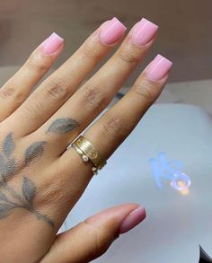 Short Nail Ideas Black Women, Super Short Square Nails, Nail Art Kit Tools, Nail 2023 Summer, Summer Nail Looks, Summer Nails 2020, 2022 Summer Nails, Summer Nail Inspiration, Posh Nails