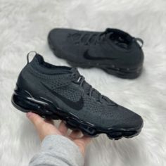 Item: Nike Air Vapormax 2023 Flyknit Size: Men's U.S Size 8 Condition: New With Defects New* Minor Gluing Marks 100% Authentic C-054780 Nike Air Vapormax 2021 Fk, Vapormax Black, Vapormax Plus Black, Nike Air Vapormax Flyknit 3, Vapormax Flyknit 2021, Air Vapormax, Nike Air Vapormax, Mens Sportswear, Black Nikes