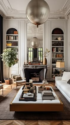 Parisian Interior Design Classic Home And Garden, Modern Parisian Interior Bedroom, Modern Parisian Interior Living Rooms, French Style Houses Interior, Paris Style Interior, French Home Decor Parisian Apartment, Paris Apartment Interiors French Style, French Modern House, Classic French Interior Design