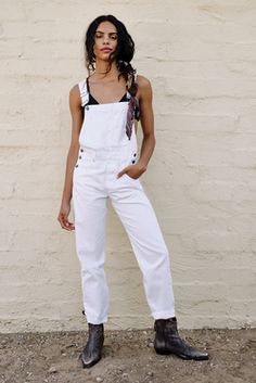 Long Jumpsuit Casual, Revolver Ocelot, Fashion Overalls, High Way, Rich Girl Fashion, All About Gemini, Loose Overalls, About Gemini, Jumpsuit Style