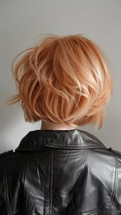 Pixie Strawberry Blonde Hair, Strawberry Blonde Bob Hair, Strawberry Blonde Pixie Haircut, Red Pixie Hair, Short Strawberry Blonde Hair, Strawberry Blonde Hairstyles, Strawberry Blonde Bob, Apricot Hair, Hair Styles For Medium Hair