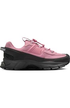 Zoom Vomero 5 Roam Sneaker (Women)