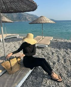 Island Outfit Ideas Hijab, Outfit Ideas Beach Vacation Hijab, Beach Aesthetic Outfits Hijab, Sea Outfit Summer Hijab, Burkini Aesthetic, Beach Outfits Women Hijab, Beach Hijabi Outfits, Beach Outfit Hijab Style, Hijab Outfit Beach Style