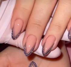 French Manicure Acrylic Nails, Short Coffin Nails Designs, Elegant Touch Nails, Natural Nail Designs, Glitter Gel Nails, Nail Designs Glitter, Elegant Nails, Fancy Nails, Chic Nails