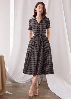 "This swing dress is a 50s inspired shirtwaist dress , featuring classic open neck, notched collar, and center front button closure, finished with a swing skirt, and handy side seam pockets. More colors https://etsy.me/3wWb0UN DETAILS * 100% linen * Two seam pockets * Front button up closure * Short sleeve * Collared collar * Below knee Length * Perfect for Spring, Summer * Wash by hand or machine with cold water * The model is 175cm (5′9″) tall with a 80cm (31.5\") bust, 66cm (26\") waist. She Summer Belt, Teacher Dresses, Office Uniform, Shirtwaist Dress, Linen Shirt Dress, Open Neck, Linen Midi Dress, Wool Clothing, Dress Linen