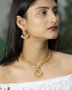 Uncut Necklace, South Indian Temple, Indian Jewelry Set, Earring Indian, Temple Jewelry Necklace, Bridal Necklace Designs, Neck Pieces Jewelry, New Gold Jewellery Designs, Necklace Set Indian