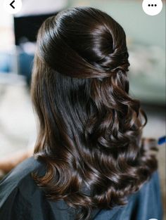 Half Up Half Down Short Hair, Long Bridal Hair, Hair Style On Saree, Peinados Fáciles Para Cabello Corto, Short Wedding Hair, Haircut Hairstyle, Penteado Cabelo Curto, Wedding Hairstyles For Long Hair, Wedding Hair And Makeup