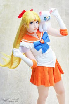 rockabilly & comics : Foto Sailor Venus Cosplay, Anime Festival, Moon Photo, Sailor Senshi, Sailor Uranus