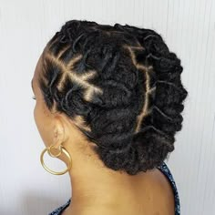 Simple Dreadlocks Styles, Simple Loc Styles, Short Dread Styles, Short Dreadlocks Styles, Dreads Styles For Women, Loc Hairstyles, Beautiful Dreadlocks, Short Locs Hairstyles, Dreadlock Styles