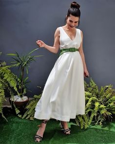 Vestido branco Lydia Tomlinson, White Casual, Elegant Woman, Summer Days, White Dress, Off White, White