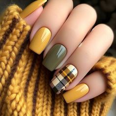 Get ready to fall in love with these stunning nail designs! Whether you’re looking for subtle elegance or bold statements, we’ve got the perfect inspo for your next manicure. Swipe through and find your new favorite look! 💅✨ #NailDesigns #GorgeousNails #NailInspo #ManicureIdeas #NailArt #NailTrends Hoco Ideas, Fall Nail Designs