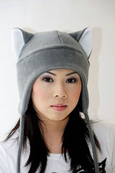 Anime Cat Ears, Fleece Sewing Projects, Cat Ear Hat, Cosplay Cat, Fleece Crafts, Fleece Projects, Anime Convention, Ear Hat, Cat Ears Hat