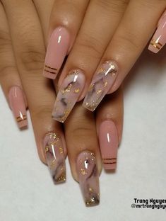 🌹Ꮲɪɴᴛᴇʀᴇsᴛ|@sɴᴇᴀᴋᴇʀ ʙᴀᴇ Nails Almond, Pergola Plans, Nail Designs Glitter, Acrylic Nail Art, Clear Nails, Marble Nails