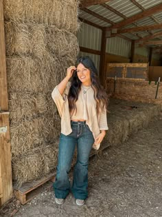 Country Style Outfits, Cute Country Outfits, Classic Trousers, Slim Trousers, Western Outfits, Dream Clothes, Spring Summer Outfits