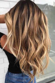 Caramel Hair, Brunette Balayage Hair, Dark Brown Hair Color, Blonde Hair Looks, Brown Blonde Hair, Ombre Hair Color, Brown Hair With Highlights, Hair Color Balayage, Hair Color Dark