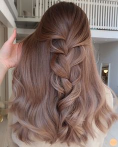 Light Brunette Hair, Blonde Hair Transformations, Beige Hair, Brown Hair Looks, Brown Hair Inspo, Hair Color Caramel, Hair Inspiration Long