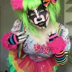 Halloweenský Makeup, Scary Clown Makeup, Female Clown, Halloween Makeup Inspiration, Scary Makeup, Evil Clowns, Scary Clowns, Creepy Clown