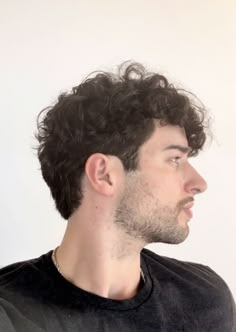 Lance Baker Haircut, Curly Flow Hairstyle Men, S Haircut, Short Men, Men Hairstyles, Men's Hairstyles, Hair Haircut, Curly Hair Men