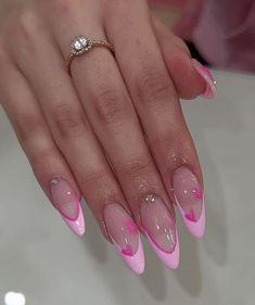 Nail Inspo Almond Valentines, Pink Tip Almond Nails, Pink Birthday Nails Almond, Cute Pink Nails Almond, Almond Nails Valentines, Birthday Almond Nails, Almond Valentines Nails, Almond Pink Nails, Valentines Nails Pink