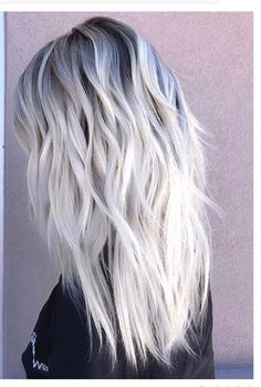 Silver Platinum Hair, Silvery Blonde Hair, Party Tips And Tricks, Redhead Hair Color, Silvery Blonde, White Ombre Hair, Formal Skirts, Styling Skirts