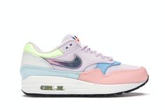 Nike Shoes Women Fashion, Sneakers Nike Air, Sneakers Nike Air Max, Preppy Shoes, Fresh Shoes, Nike Air Max 1, Cute Nikes, Diy Shoes, Air Max 1