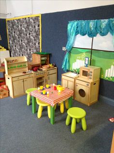 Home corner! Home Corner Ideas, Home Corner Ideas Early Years, Childcare Rooms, Reception Classroom, Role Play Areas, Play Corner, Home Corner, Preschool Rooms, Corner Ideas