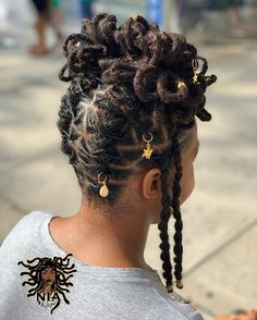 @niathelocgod on Instagram: “TWO PETAL BUNS 😍❗️🥓 . . . . . . . . . . #locextensionsnyc #locrepair #locology #combcoils #locstyles #locmaintenance #womenwithlocs…” Half Dreads, Dreadlock Maintenance, Dread Styles, Blond Ombre, Loc Hairstyles, Beautiful Dreadlocks, Short Locs Hairstyles