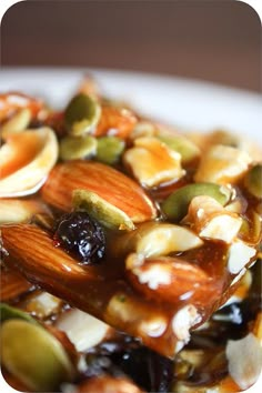 nuts and raisins are mixed together to make a nutritious dessert or appetizer