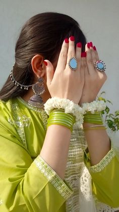 Hand On Face, Yellow Sharara, Indian Bride Makeup, Desi Wedding Dresses, Desi Bride, Wedding Couple Photos, Cute Images For Dp, Fashion Corner, Teen Girl Dresses