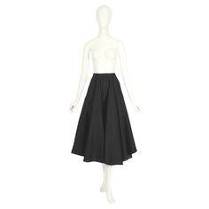 Stunning vintage by Thierry Mugler black linen full circle swing skirt. Front slide pockets. Beautiful excellent condition. French size 38 Measurements flat: Waist: 12,5inch/32cm(x2) Hip: free Total length: 34inch/97cm Mugler Black, Vintage Skirts, Thierry Mugler, Full Circle, Black Linen, Vintage Linens, Vintage Skirt, Skirt Fashion, Vintage Black