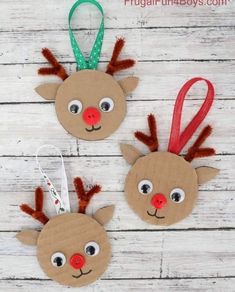 paper plate reindeer ornament craft for kids to make