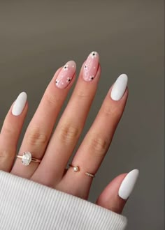 With summer around the corner we have rounded up some super pretty nail design ideas to try for summer 2022. Summer nail designs, spring nail ideas, summer nails 2022, summer nail ideas, cute nails, cute summer nails, summer nail design, acrylic nail designs, nude nails, trending summer nails, fun french nails, June nails 2022 short trendy nails, pretty nails coffin, unique nail designs creative, chic nails, nails 2022, green nails. #nailart #chicnails Round Nails Acrylic Design, Spring Nails Elegant Simple, Round Nail Designs Spring, Spring Nails Short Round, Spring Nails Round, Spring Round Nails, Subtle Spring Nails, Simple Round Nails, Round Spring Nails