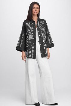 Crafted from 100% linen, the Francis Kimono Sleeve Shirt is embellished with a unique ornate pattern. Featuring a traditional button front adorned with pearl buttons, this beautiful top is finished with flowing bell sleeves for a hint of drama. Pair with a black fitted skirt and strappy heels for a dinner out with friends. Johnny Was Women's Kimono Sleeve Shirt in Black, Size Large, 100% Linen Black Fitted Skirt, Ornate Pattern, Kurti Designs Party Wear, Boho Chic Outfits, Womens Kimono, Boho Tunics, Embroidered Jeans, Kimono Sleeve, Peasant Tops