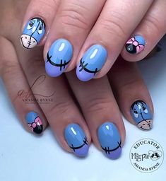 Nail Inspo Cartoon, Eeyore Nails Acrylic, Cartoon Themed Nails, Eeyore Nail Designs, Eeyore Nail Art, Nail Art Character Design, Nail Character Designs, Disney Characters Nails, Short Nails Disney