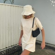 Nwt Light Creamish Beige Plain Long Tee With Destroyed Hem Neckline Details Us 4 Uk 8 ***Taking Off Listing In A Few Days*** Comp/Right/Front Beige Bucket Hat Outfit, Beige Bucket Hat, Shift Dresses Work, Beige Plain, Bucket Hat Outfit, Beige Bodysuit, Dresses Princess Polly, Hat Outfit, Dresses Princess