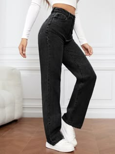 Features: Pocketed, Buttoned Stretch: No stretch Material composition: 95% cotton, 5% polyester Care instructions: Machine wash cold. Tumble dry low. Imported Size Us Size Waist HIP Bottom Length S 2/4 27.6 39.4 41.3 M 6 29.1 40.9 41.7 L 8 31.5 43.3 42.1 XL 10 33.9 45.7 42.5 High Waist Straight Jeans, Denim Patterns, Maxi Dress Formal, Shorts Jeans, Straight Pants, Casual Fits, High Jeans, Straight Leg Pants, Jeans Pants